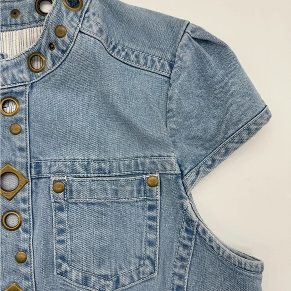 Live a Little Blue Denim Top Grommets Studs Pockets Cap Sleeve‎ Large - Picture 7 of 11